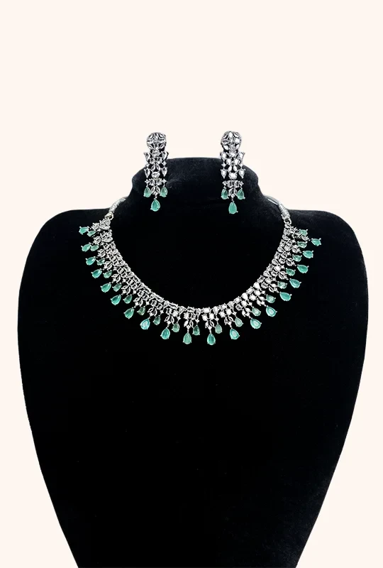 Teardrop Diamond Cut Necklace Set