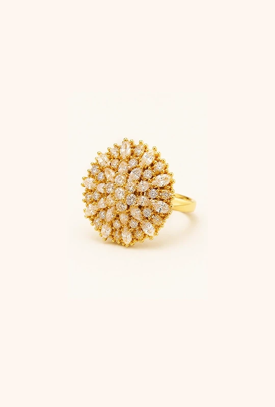 Trendy Metal Ad Stone Finger Rings