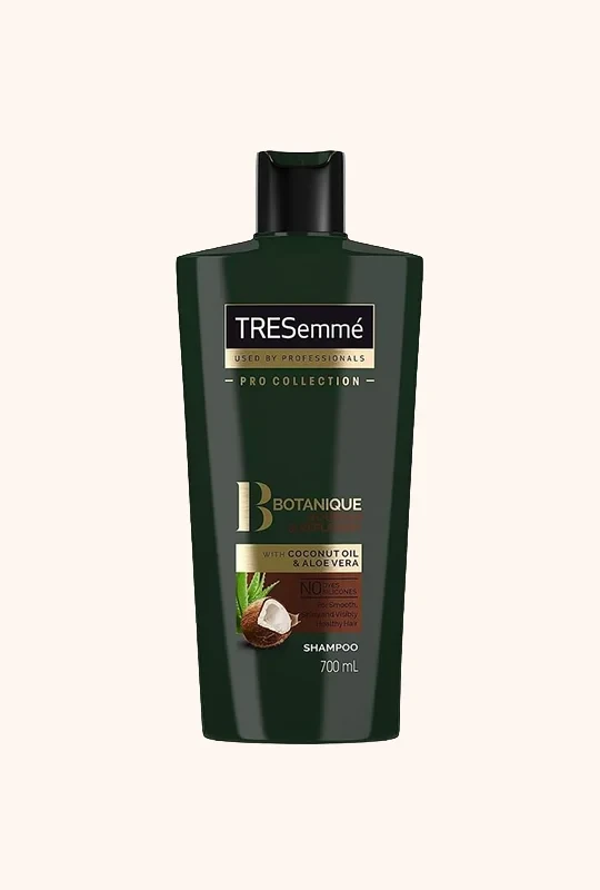 TRESemme Botanique Nourish and Replenish Shampoo for Dry Hair - 700 ml